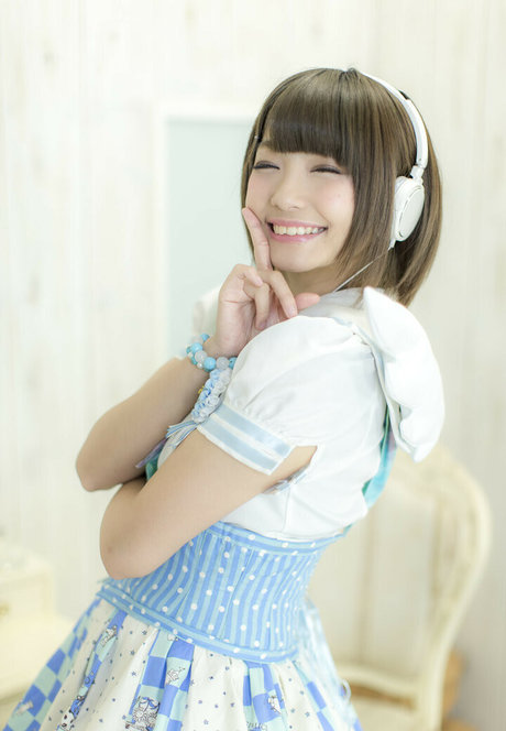 Ayame_apricot photo 267