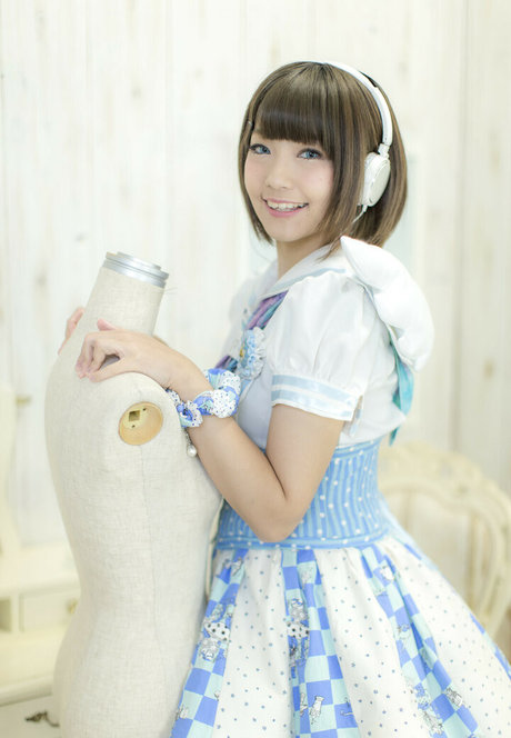 Ayame_apricot photo 276