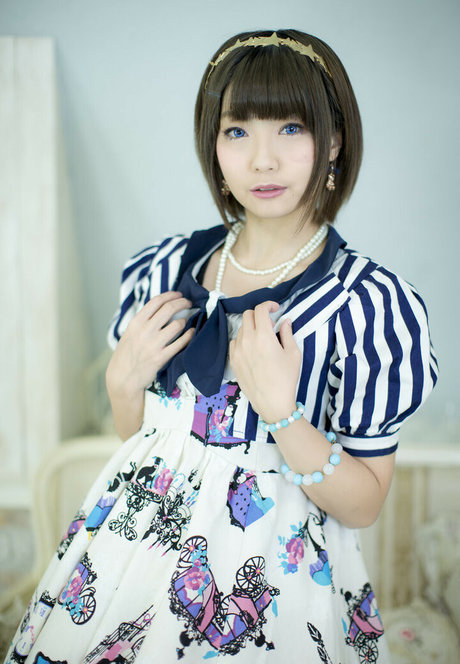 Ayame_apricot photo 310