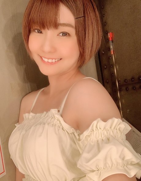 Ayame_apricot photo 842