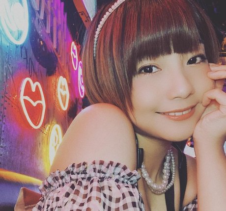 Ayame_apricot photo 932
