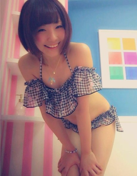 Ayame_apricot photo 950