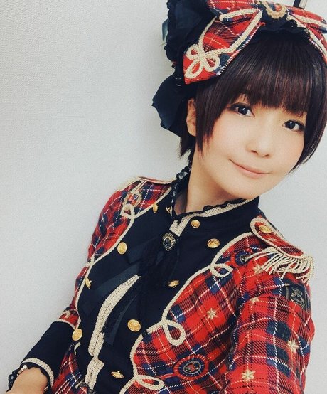 Ayame_apricot photo 1016