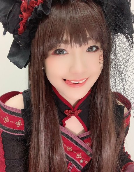 Ayame_apricot photo 1035
