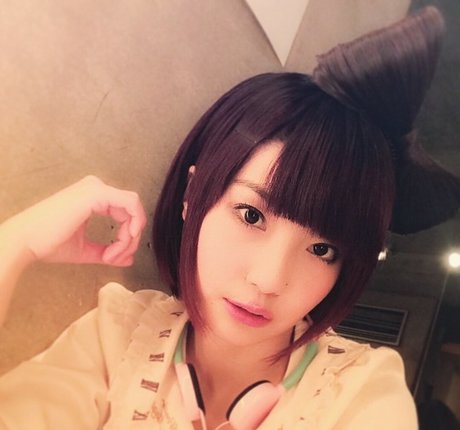 Ayame_apricot photo 1055