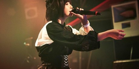 Ayame_apricot photo 1125