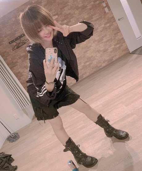 Ayame_apricot photo 1164