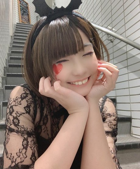 Ayame_apricot photo 1173