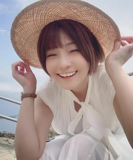 Ayame_apricot photo 1189