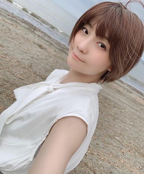 Ayame_apricot photo 1201