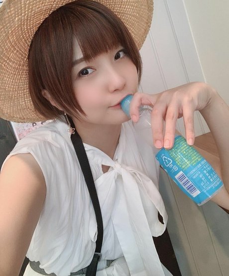 Ayame_apricot photo 1204