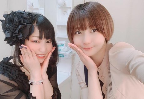 Ayame_apricot photo 1217