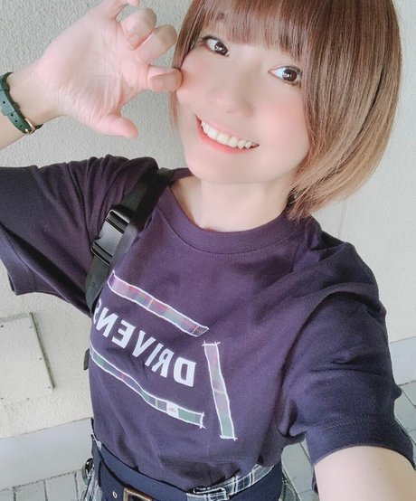 Ayame_apricot photo 1229