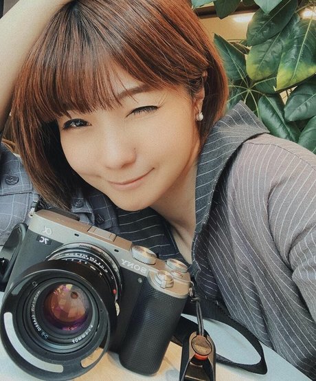 Ayame_apricot photo 1233