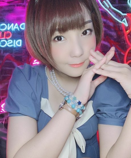 Ayame_apricot photo 1246
