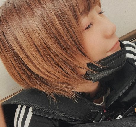 Ayame_apricot photo 1251