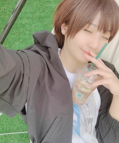 Ayame_apricot photo 1252