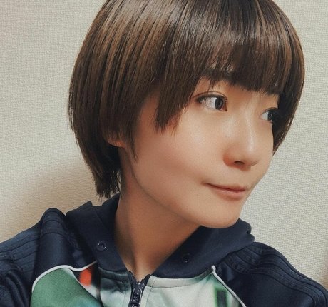 Ayame_apricot photo 1266