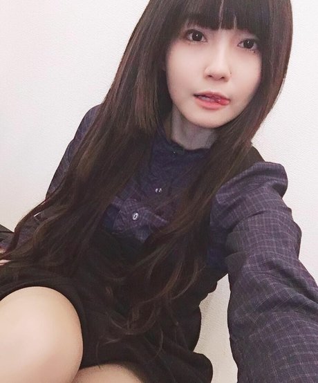 Ayame_apricot photo 1268