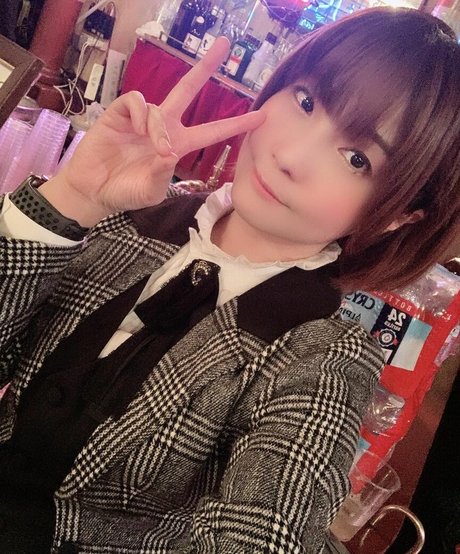 Ayame_apricot photo 1272
