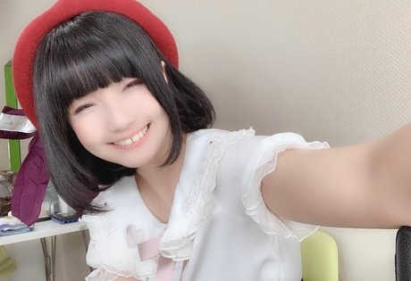 Ayame_apricot photo 1282