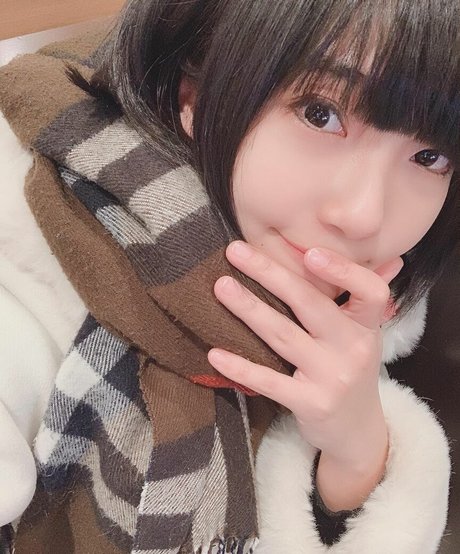 Ayame_apricot photo 1300