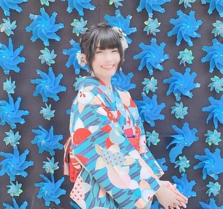 Ayame_apricot photo 1328