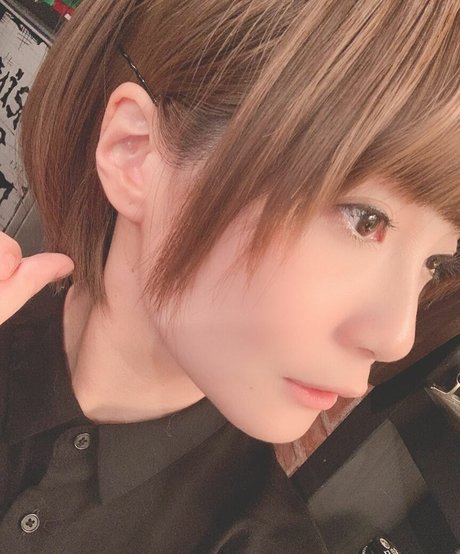 Ayame_apricot photo 1329