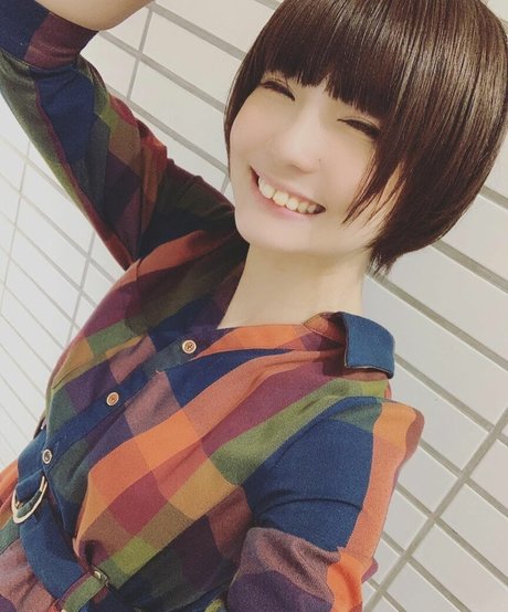 Ayame_apricot photo 1335