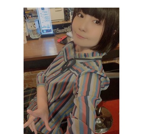 Ayame_apricot photo 1356