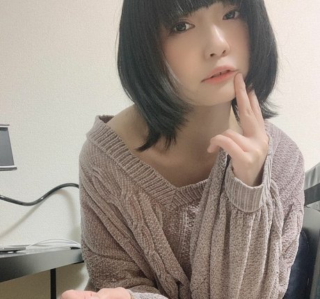 Ayame_apricot photo 1374