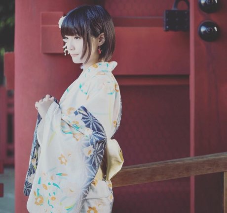 Ayame_apricot photo 1375