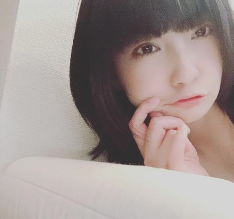 Ayame_apricot photo 1376