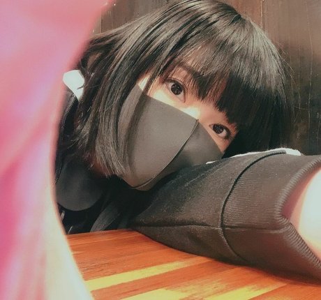 Ayame_apricot photo 1377