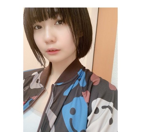 Ayame_apricot photo 1403