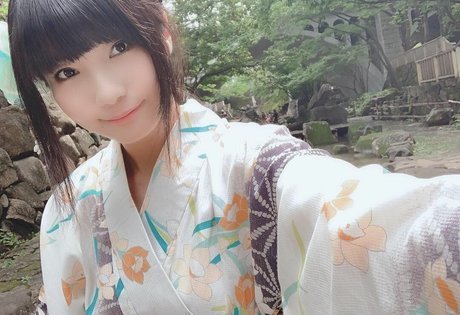 Ayame_apricot photo 1468