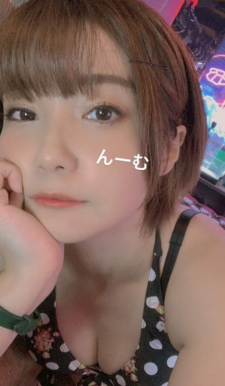 Ayame_apricot photo 1526