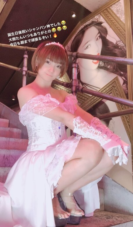 Ayame_apricot photo 1547