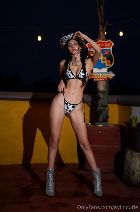 Aylincutie photo 6