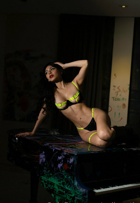Aylincutie photo 23