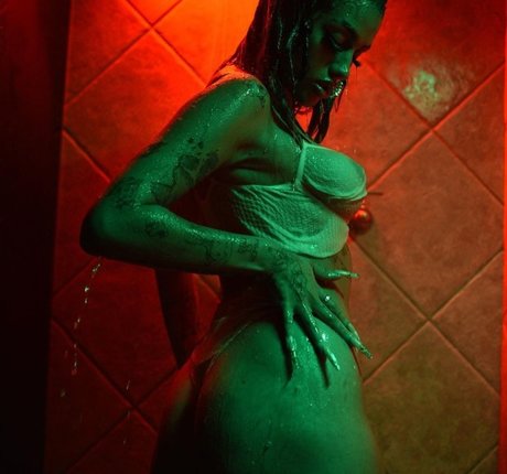 AZZY photo 32