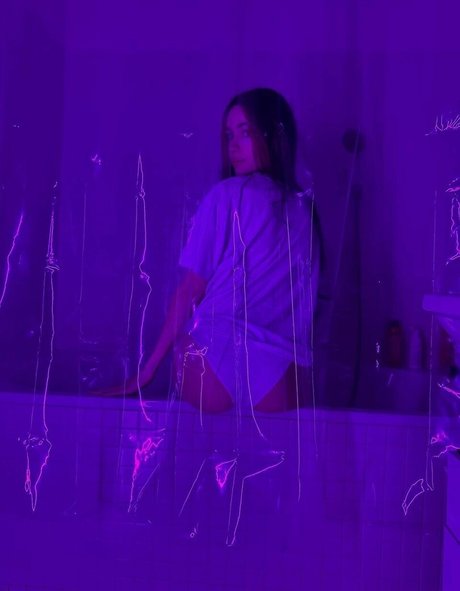 B_u_l_o_c_h_k_a photo 200