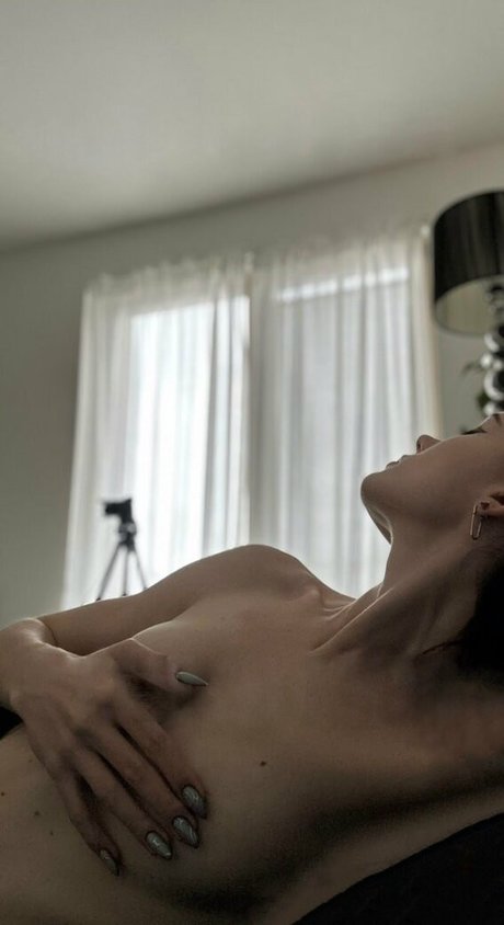 B_u_l_o_c_h_k_a photo 211