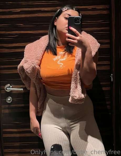 Babe_cherryfree photo 17