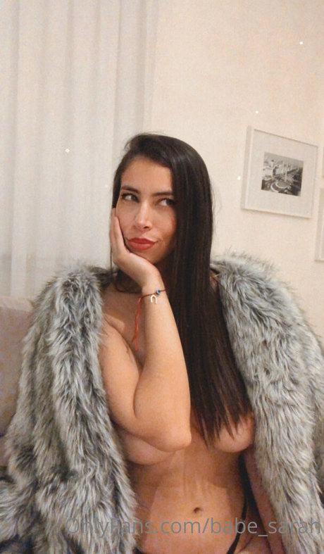 Babe_sarah photo 15