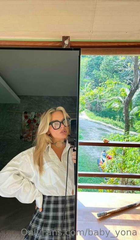Baby Yona photo 281