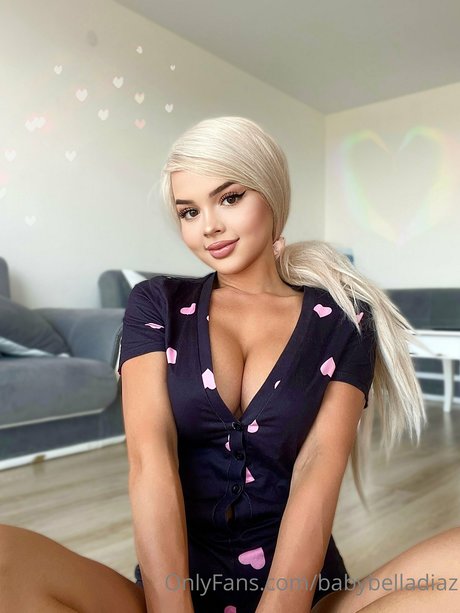 Isabella Diaz photo 27