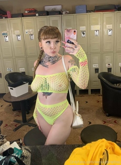 Babybunniculafree photo 3