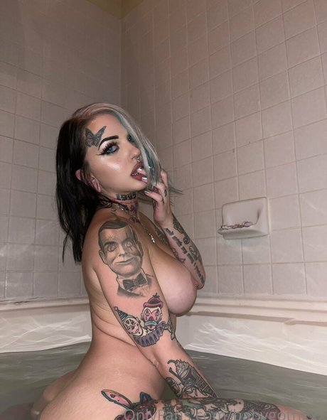 Babygothxxx photo 32