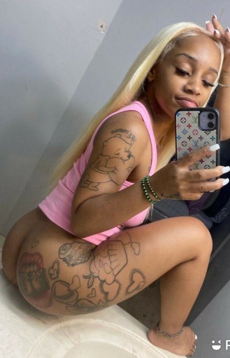 Badassheaven photo 5
